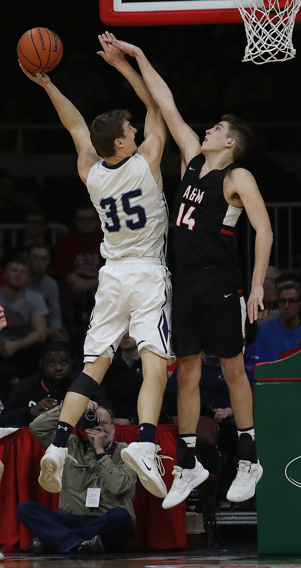 Central AM vs Cissna Park 11 3.8.19.jpg